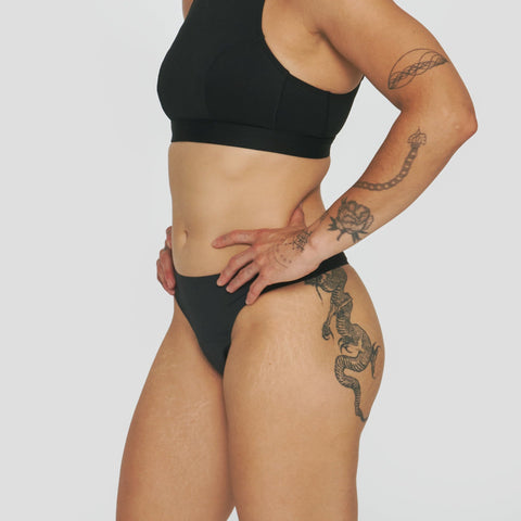 String menstruel Aphrodite Flux Léger Noir